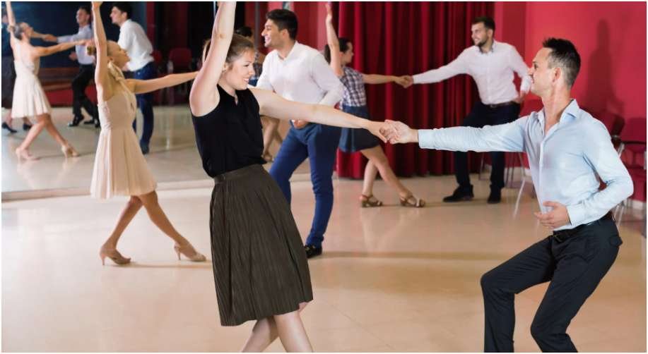 why swing dance became popular worldwide