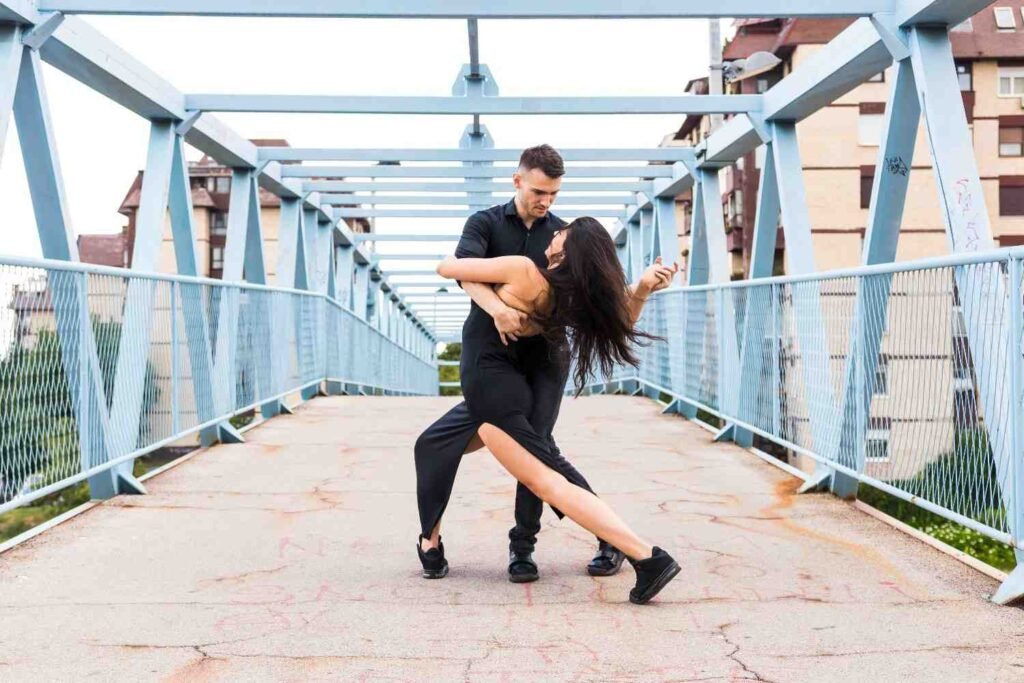 how to learn partner dancing quickly
