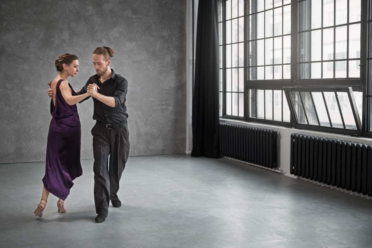 How Partner Connection and Frame Improve Your Dancing